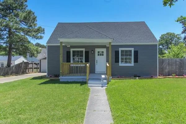 423 Fresh Meadow Road, Norfolk, VA 23503