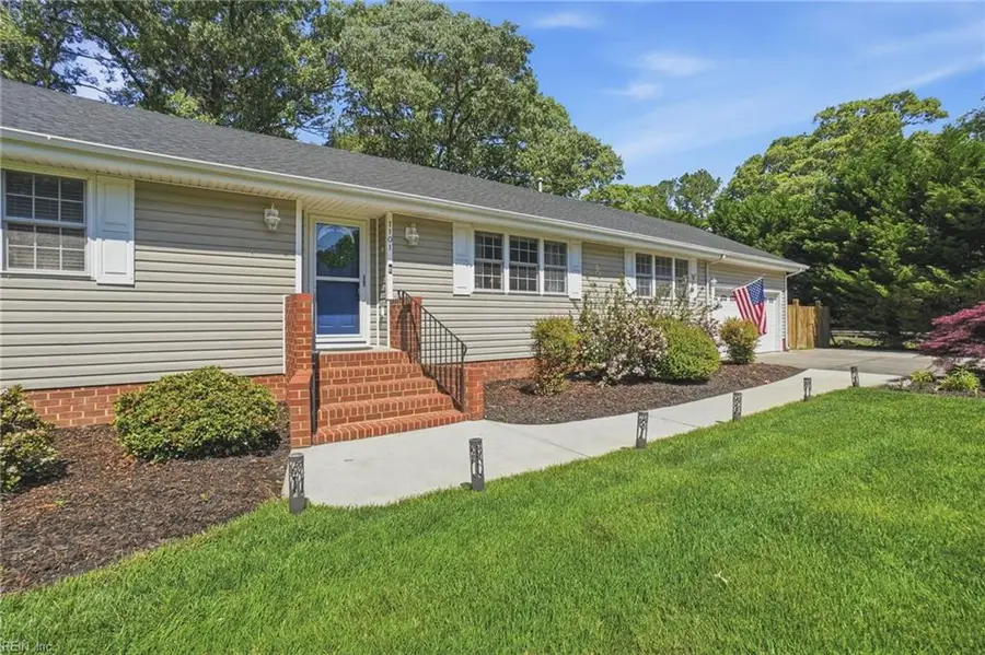 1101 Homestead Drive, Virginia Beach, VA 23464 - #2