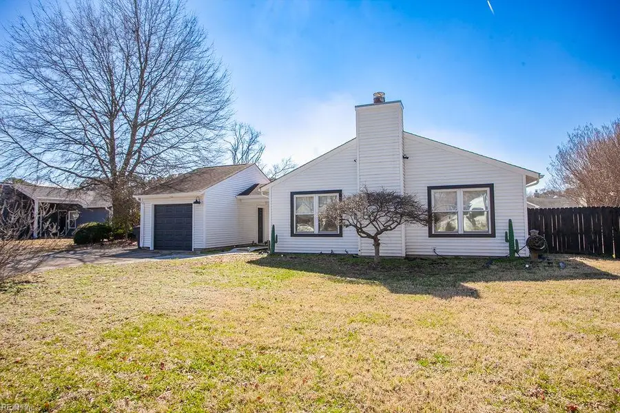 4604 Southampton Arch, Portsmouth, VA 23703 - #2