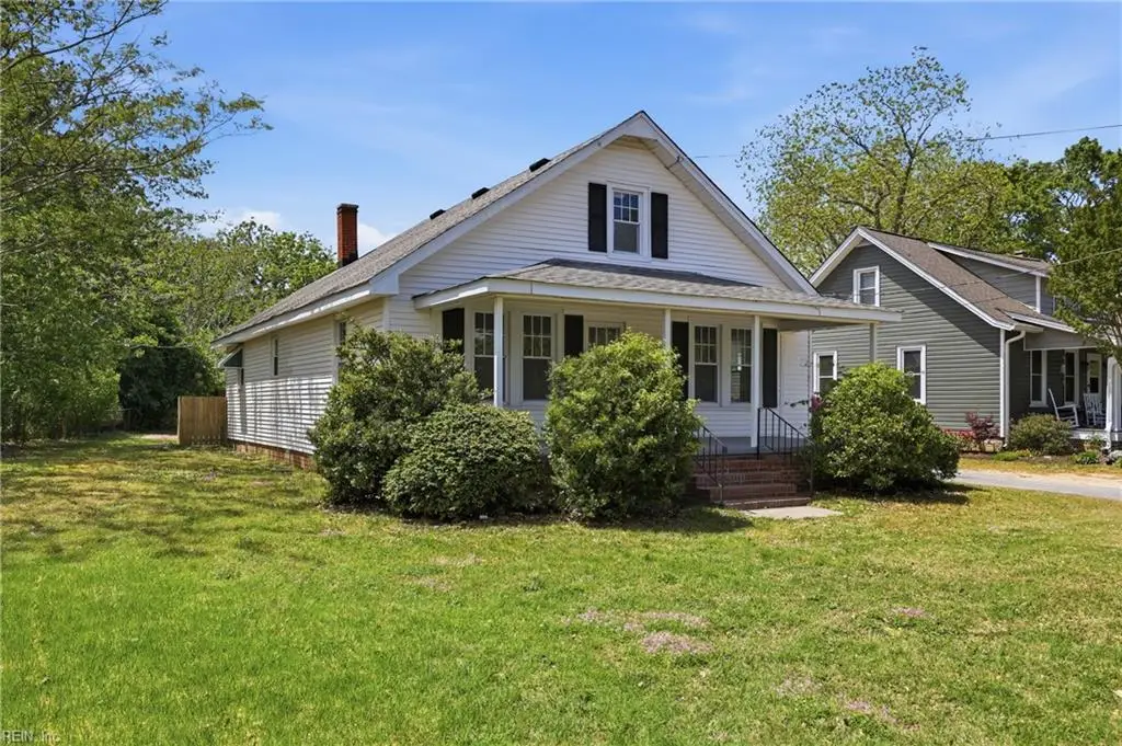 812 S Church Street, Smithfield, VA 23430 - #1