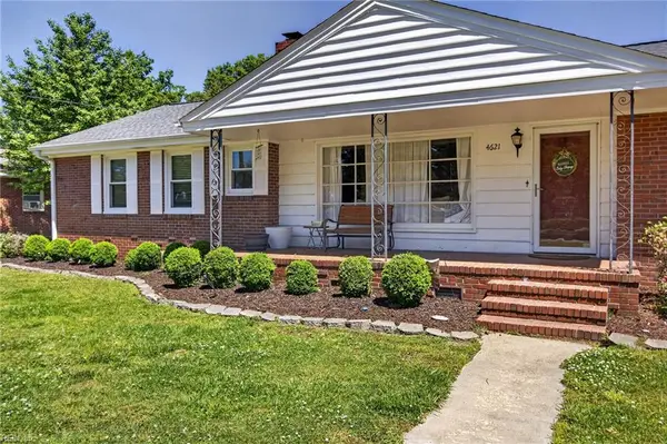 4621 Haywood Drive, Portsmouth, VA 23703