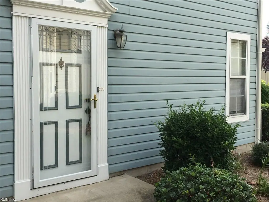 136 Seaside Lane, Virginia Beach, VA 23462 - #1