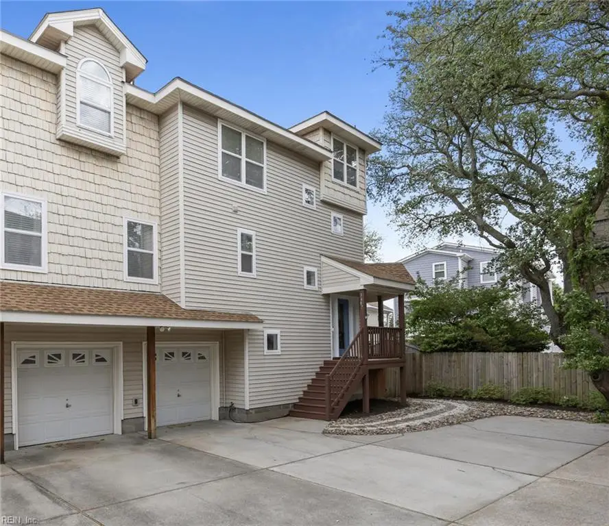 3607 Dupont Circle, Virginia Beach, VA 23455 - #1