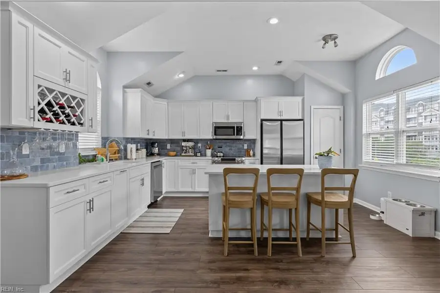 3607 Dupont Circle, Virginia Beach, VA 23455 - #2