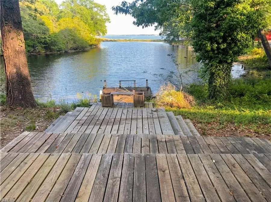 1479 Laurens Road, Gloucester Point, VA 23062 - #3