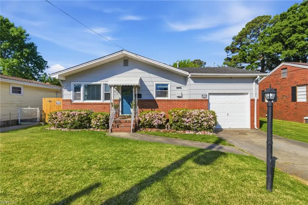 2413 Hemlock Street, Norfolk, VA 23513 - #1
