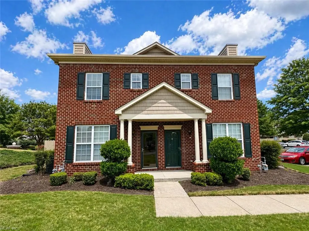 1105 Farrcroft Way, Virginia Beach, VA 23455 - #1