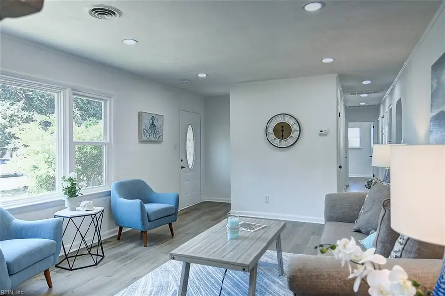 404 Ticonderoga Rd, Virginia Beach, VA 23462 - #2