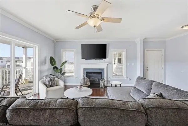 8252 N View Boulevard, Norfolk, VA 23518
