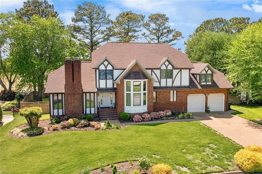 2320 Haversham Close, Virginia Beach, VA 23454 - #2