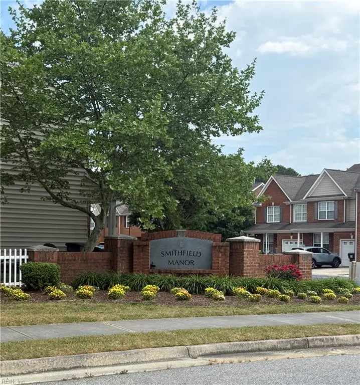 215 Monticello Court, Smithfield, VA 23430 - #2