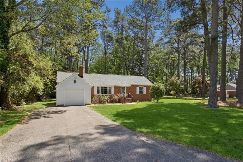 200 Mistletoe Drive, Newport News, VA 23606 - #1