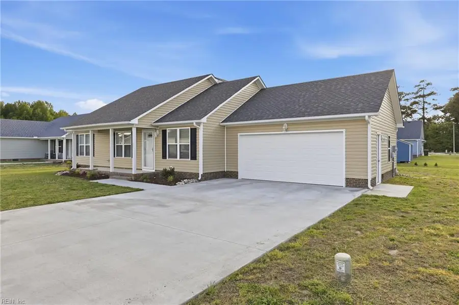 211 Compass Drive, Elizabeth City, NC 27909 - #2