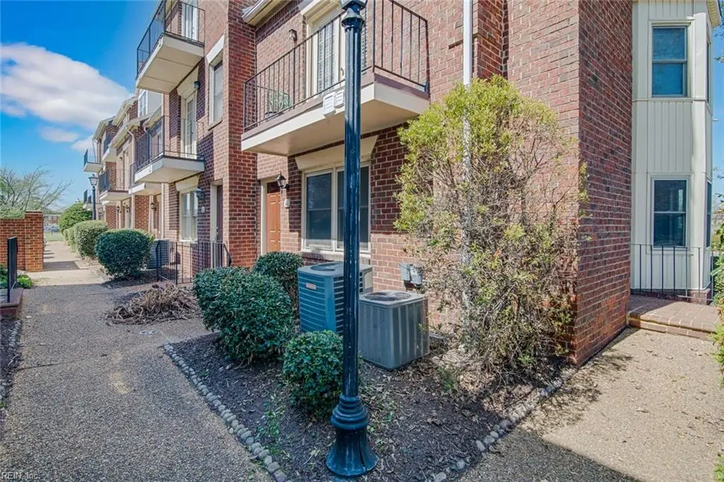 16 Academy Lane, Hampton, VA 23669 - #1