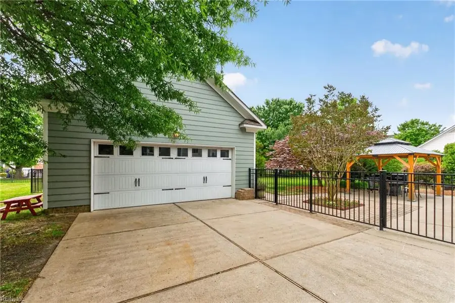 2106 Governors Pointe Drive, Suffolk, VA 23436 - #2