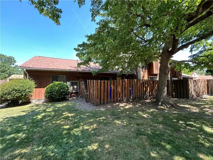 1442 E Tanners Creek Drive, Norfolk, VA 23513 - #3