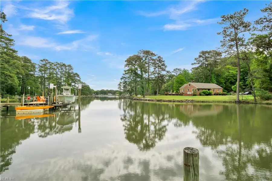 202 Dawson Drive, Seaford, VA 23696 - #2