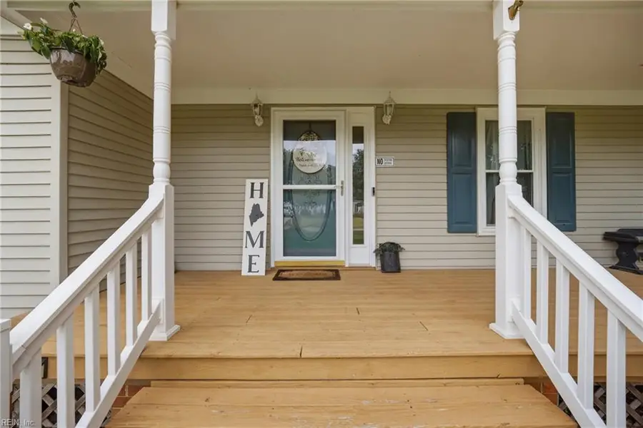 101 Kings Point Drive, Suffolk, VA 23434 - #2