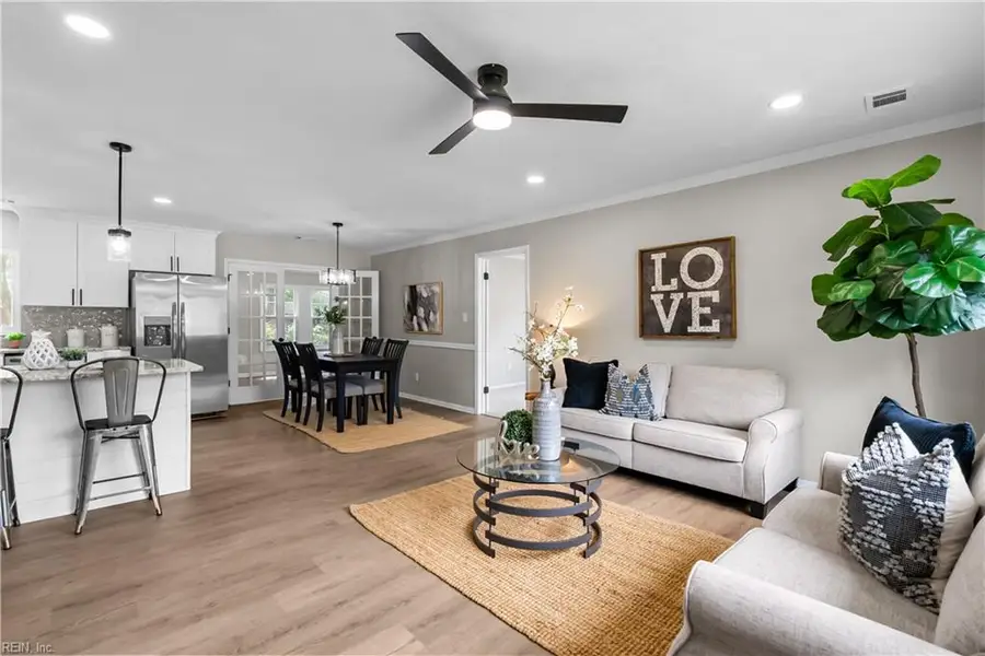 472 Appian Avenue, Virginia Beach, VA 23452 - #2