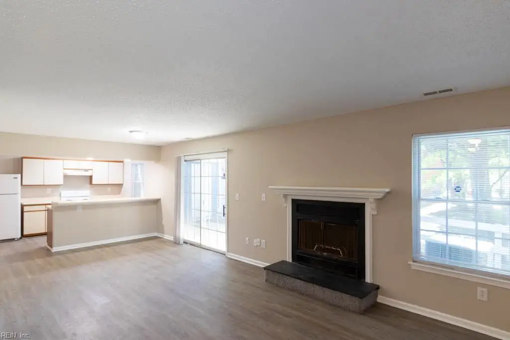616 Ridge Circle, Chesapeake, VA 23320 - #1