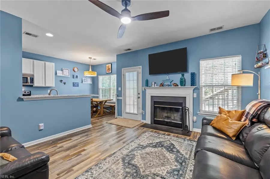 6823 Watch Harbour Circle, Hayes, VA 23072 - #3