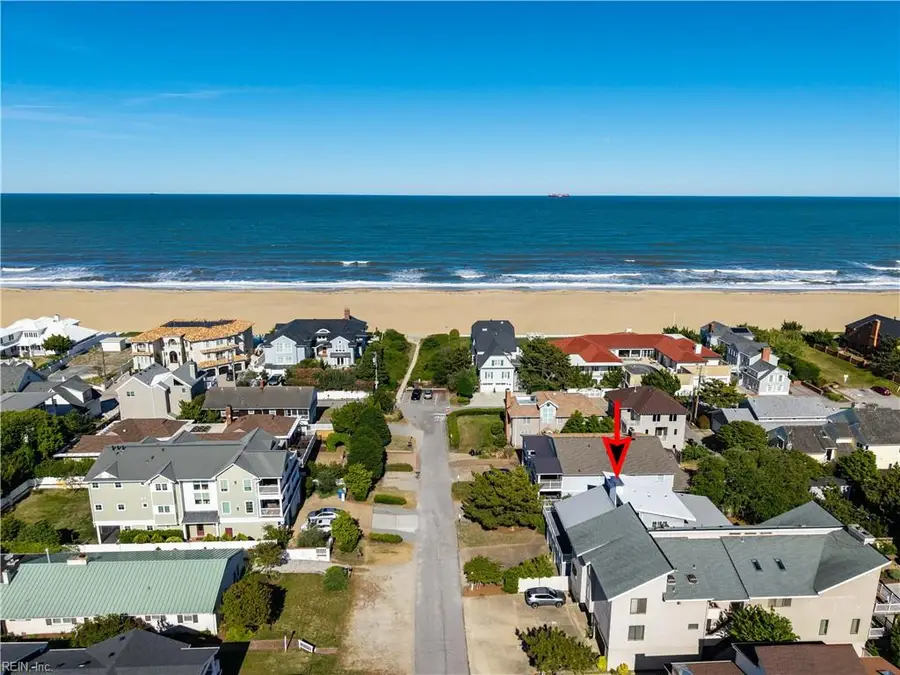 112 50th Street, Virginia Beach, VA 23451 - #2