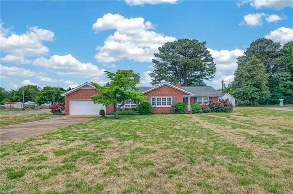 6743 Williams Landing Road, Hayes, VA 23072 - #1