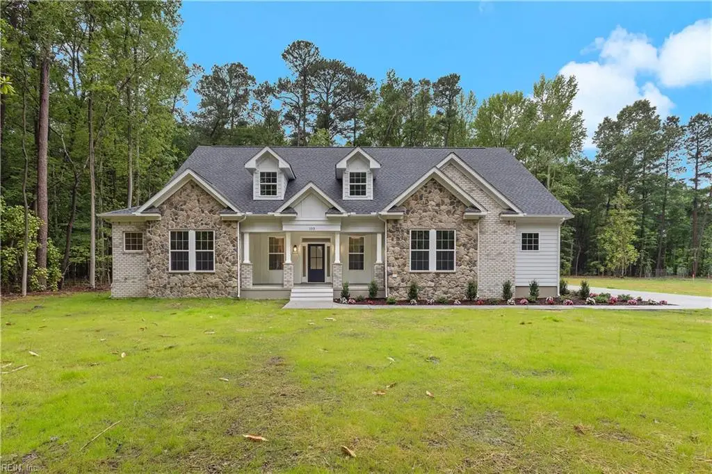 19 Grove Avenue, Suffolk, VA 23434 - #1