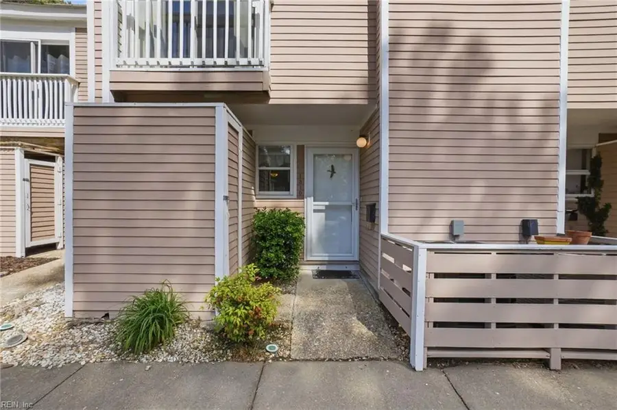 1310 Linkhorn Circle, Virginia Beach, VA 23451 - #2