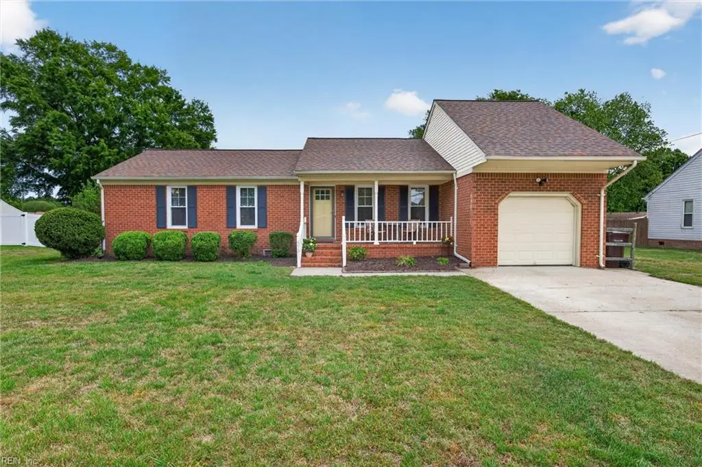573 Etheridge Road, Chesapeake, VA 23322 - #1