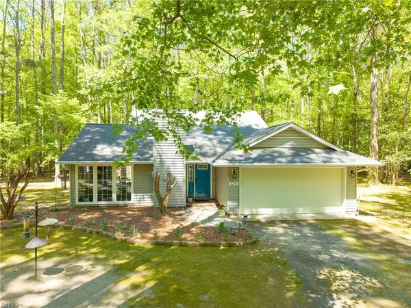 8251 Meandering Lane, Gloucester, VA 23061