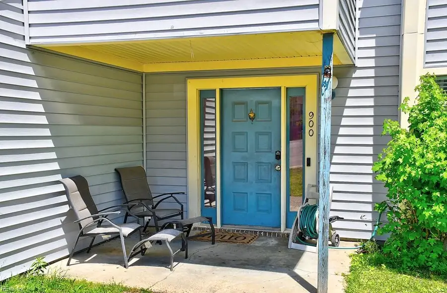 900 Meadowburm Circle, Virginia Beach, VA 23452 - #3