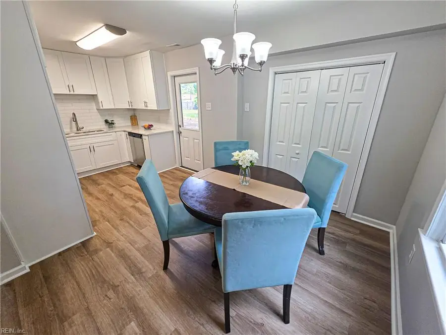 218 Pine Grove Avenue, Hampton, VA 23669 - #3