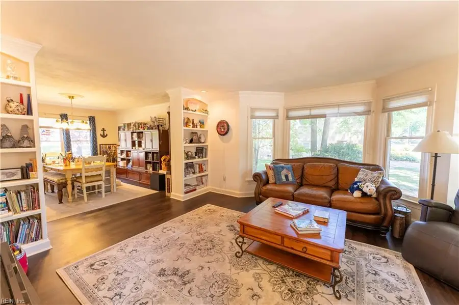 1008 Fairway Drive, Chesapeake, VA 23320 - #2