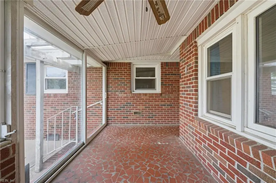 1332 Carlton Court, Norfolk, VA 23503 - #3