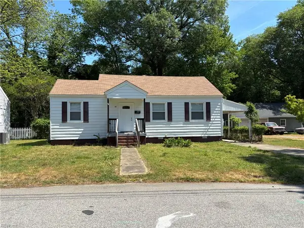 66 Cavalier Road, Hampton, VA 23669