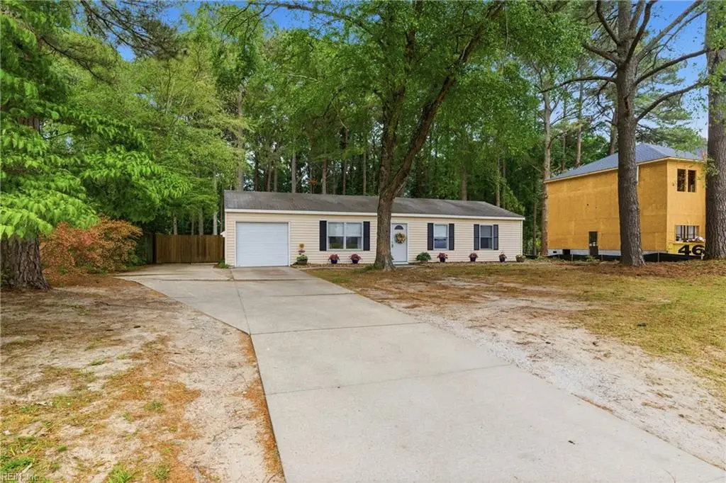 1619 Colonial Avenue, Smithfield, VA 23430 - #1