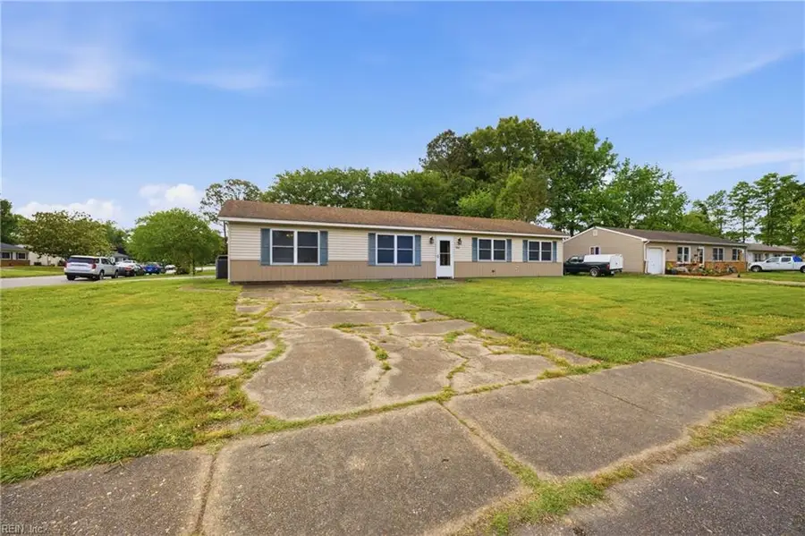 800 Churchill Drive, Virginia Beach, VA 23464 - #2