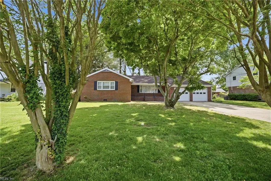120 Stonehurst Road, Hampton, VA 23669 - #3