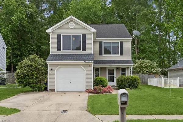 5051 Huntclub Chase Chase, Suffolk, VA 23435