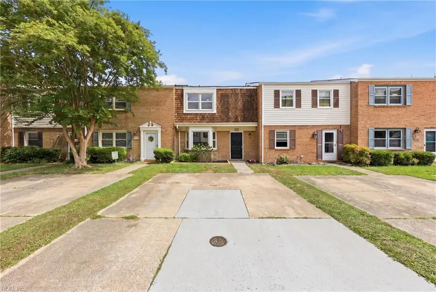 426 Longleaf Road, Virginia Beach, VA 23454 - #2