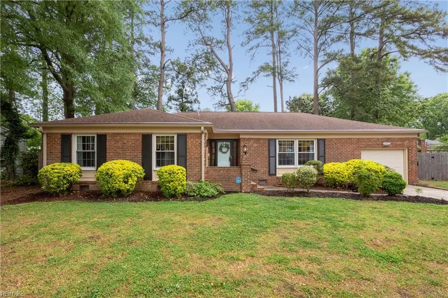 709 Village Green Parkway, Newport News, VA 23602 - #2