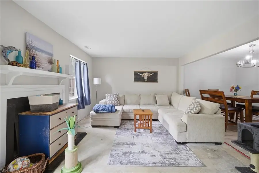 406 Peregrine Street, Virginia Beach, VA 23462 - #3