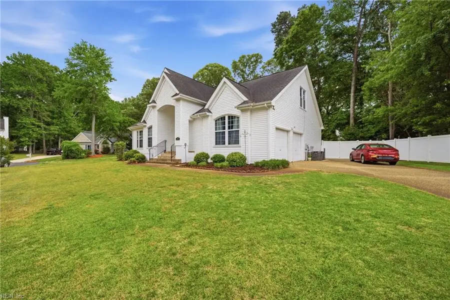 1305 Gable Way, Chesapeake, VA 23320 - #2