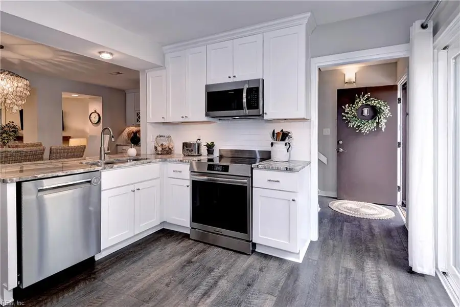 106 Harrops Glen, Williamsburg, VA 23185 - #3