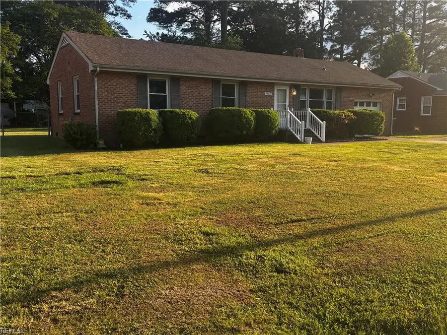 5425 W Norfolk Road, Portsmouth, VA 23703 - #2
