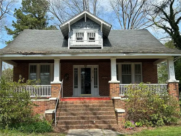 35 Kerr Street, Onancock, VA 23417