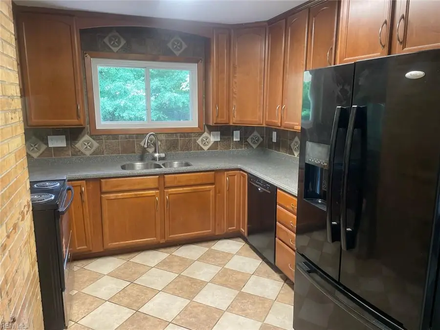 301 Woodroof Road, Newport News, VA 23606 - #3