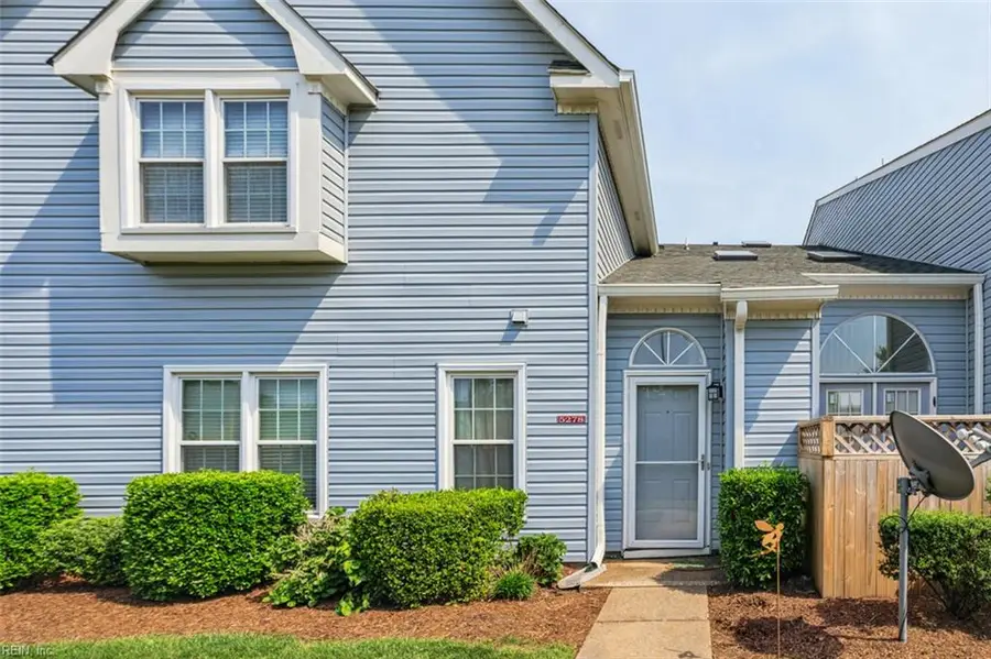 5278 Lake Victoria Arch Arch, Virginia Beach, VA 23464 - #2
