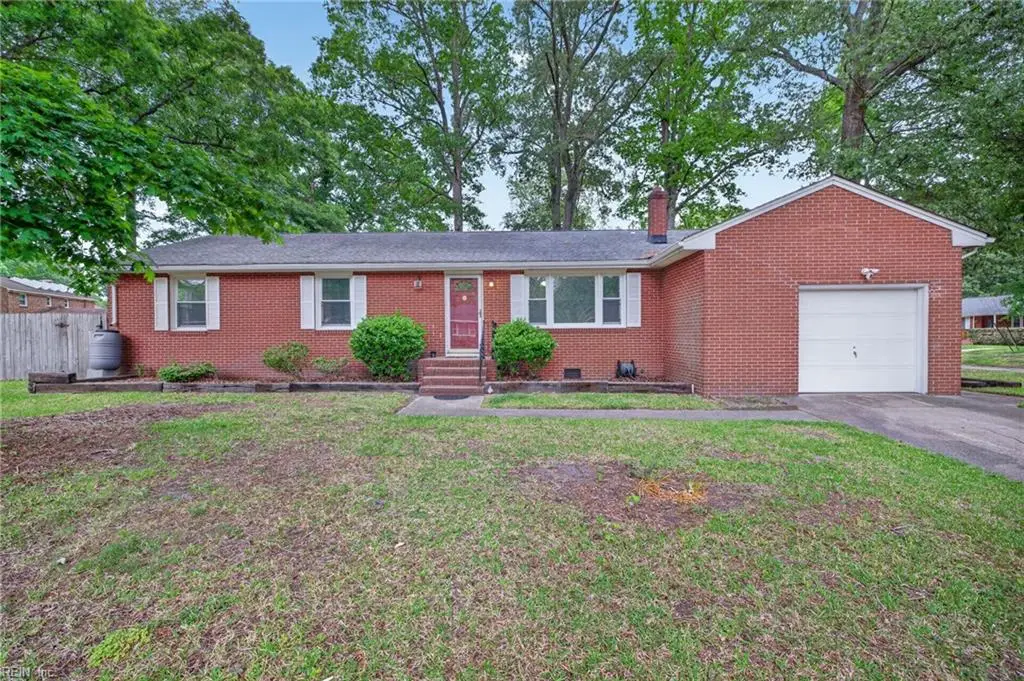 601 Rock Drive, Chesapeake, VA 23323 - #1